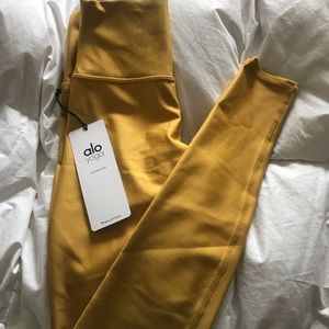 New with tags Alo TIghts